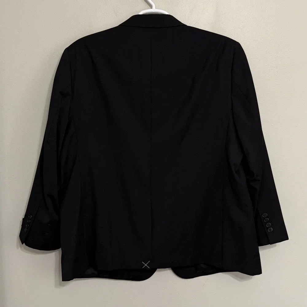 NEW Jos A Bank Mens 48S Black Traveler Regal Fit Wool Blazer Sport Coat